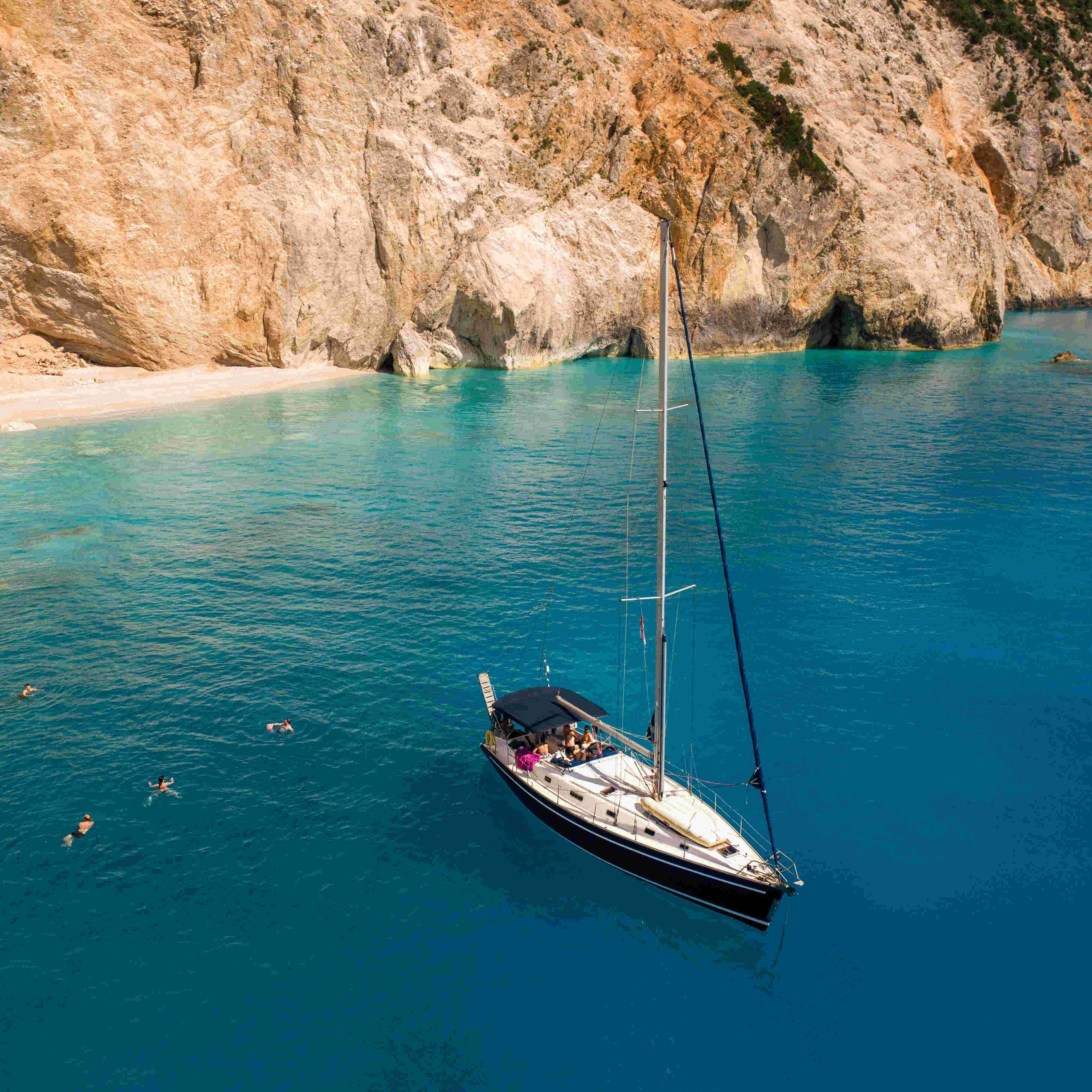 TourRadar travel image